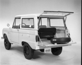 1966 Ford Bronco in Studio